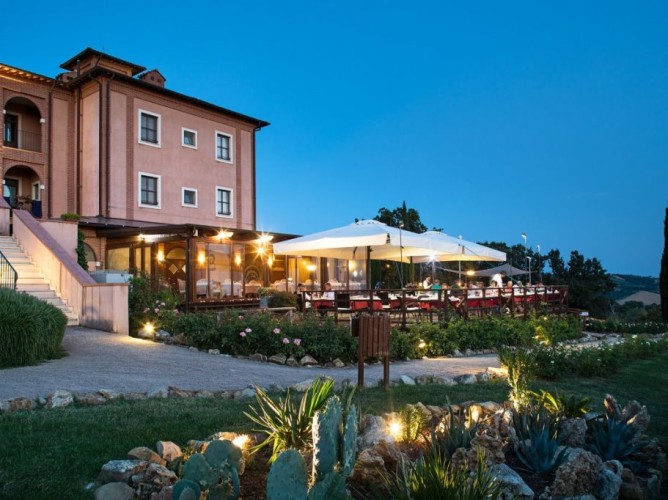 Saturnia Tuscany Hotel - Immagine 2