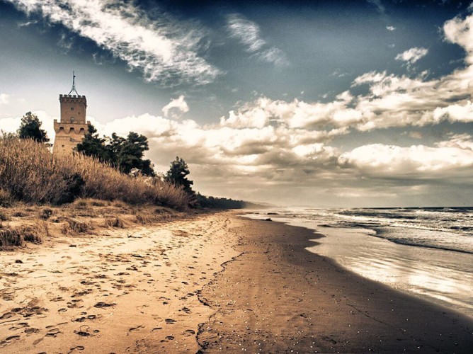 Apulia Hotel Europe Garden Residence - Marine Park of the lands of Cerrano in evidence the Tower