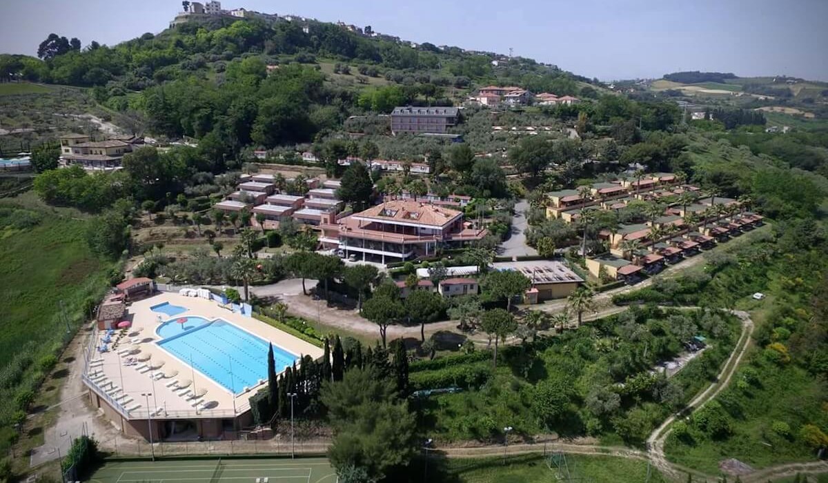 Apulia Hotel Europe Garden Residence - Side view of the structure seen from the drone