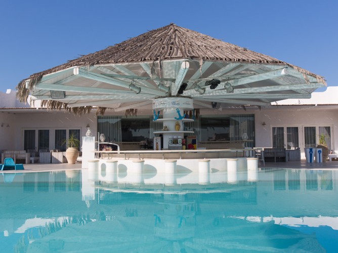 Futura Style Borgo Rio Favara Residence - Bar by the pool