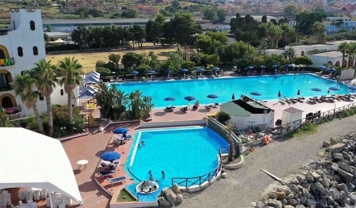 Hotel Club La Playa - Drone view of the two pools at Hotel Club La Playa in Marina di Patti