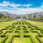 The Eduardo VII Park covers an area of 25 hectares in the center of Lisbon, north of Avenida da Liberdade and Praça Marquês de Pombal.