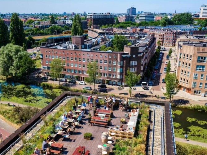 Hotel Casa Amsterdam - The Rooftop Bar GAPP, which in Amsterdam slang means "friend," at Hotel Casa Amsterdam is located on the eighth floor with a view over Mokum.