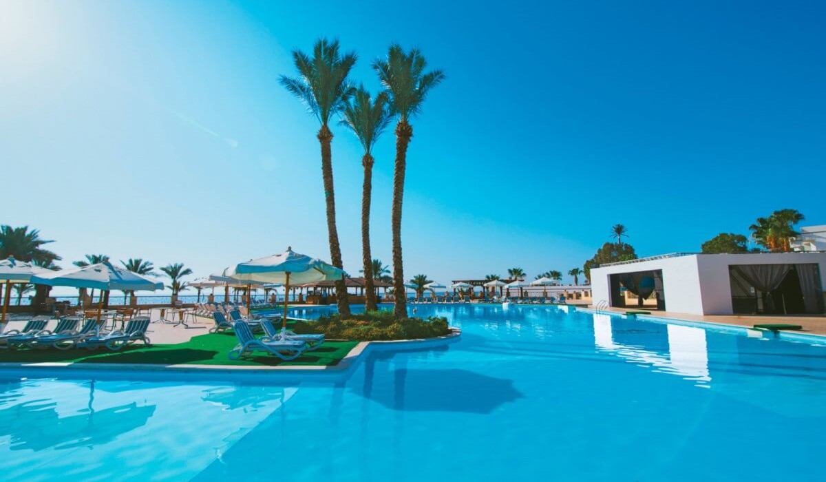 Queen Sharm Resort - Queen Sharm Resort: View of One of the Four Pools Dedicated to Adults